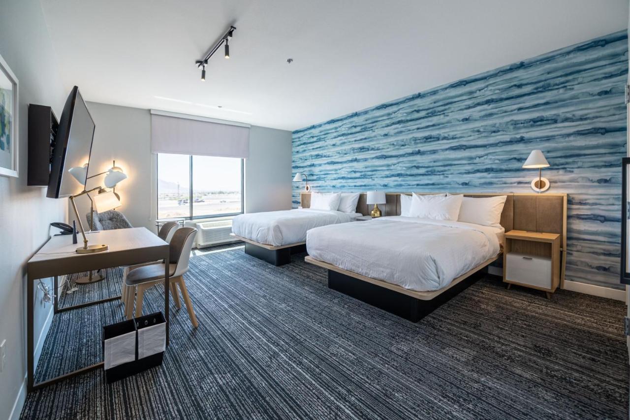 Towneplace Suites By Marriott Las Vegas North I-15 Екстер'єр фото